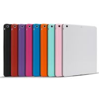 JLC Apple iPad 10.2 Embrace case - Black